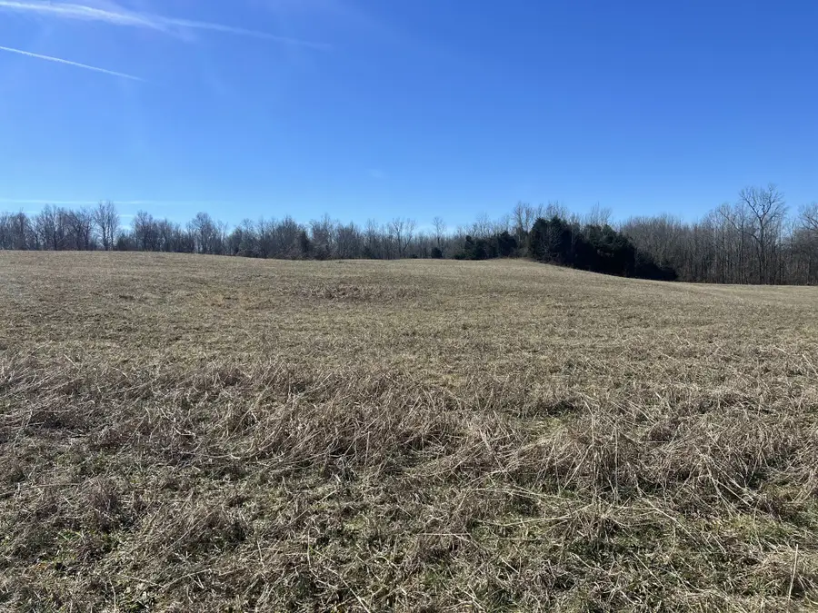 8 Marion Rd, Fredonia, KY 42411 - Image #2