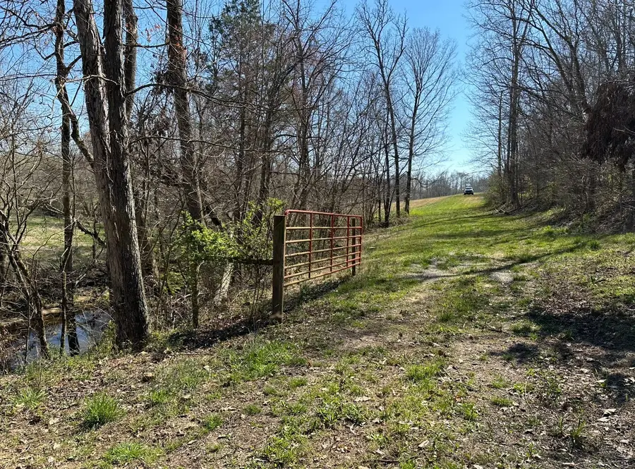 1865 Chalybeate School Rd, Bowling Green, KY 42101 - #3