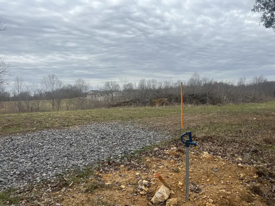 9155 Fox Hill Rd, Baxter, TN 38544 - #2