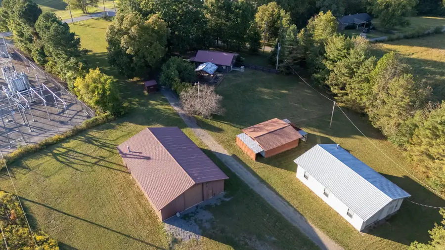 120 Dudney Hill Ln, Gainesboro, TN 38562 - Image #2
