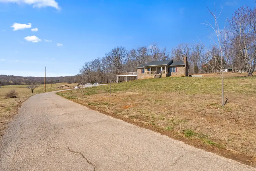 928 Red Bird Ln, Cumberland Furnace, TN 37051 - Image #2