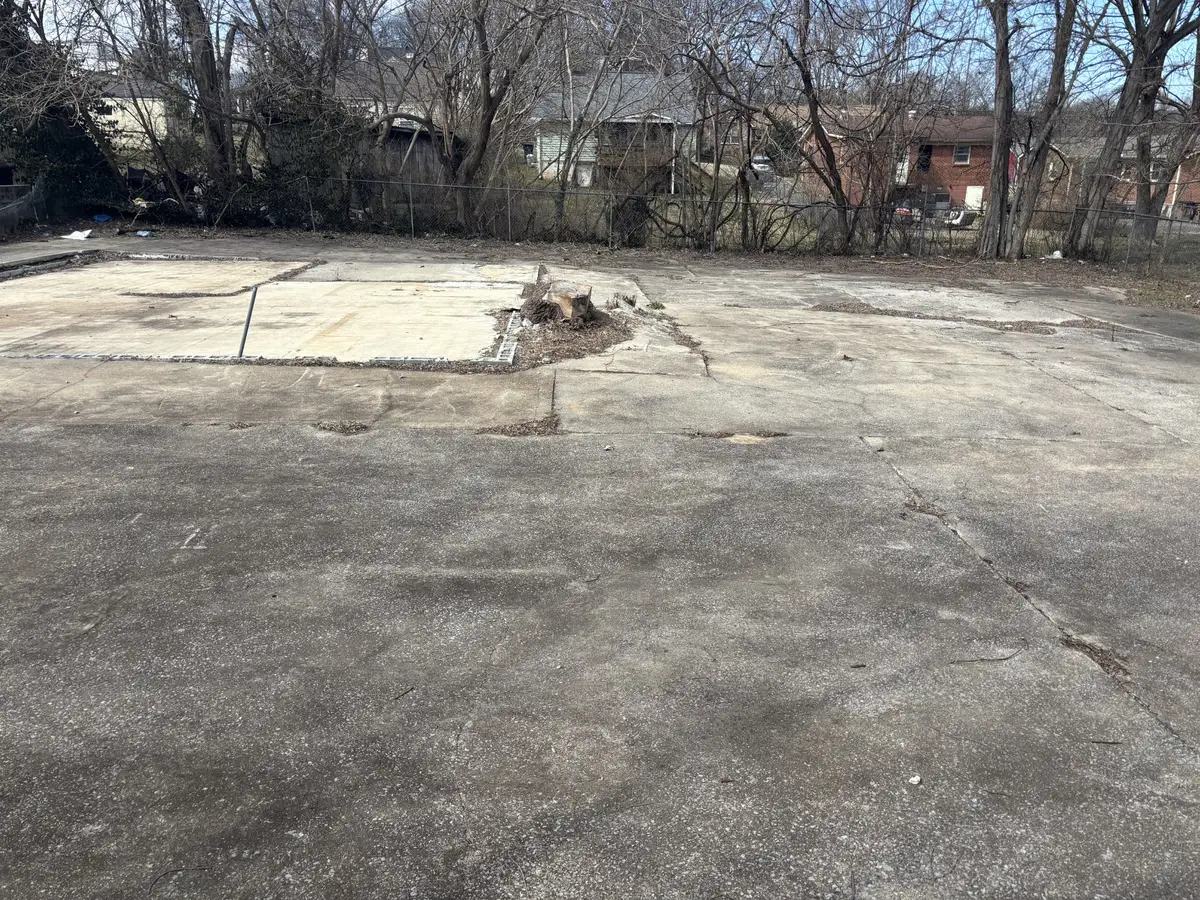 1304 Jones Ave, Nashville, TN 37207 - Image #1