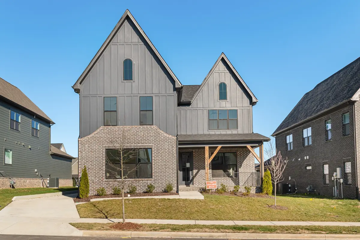 3328 Longport Ln, Thompsons Station, TN 37179 - Image #1