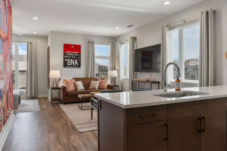 1505 54th Ave N #302, Nashville, TN 37209 - Image #2