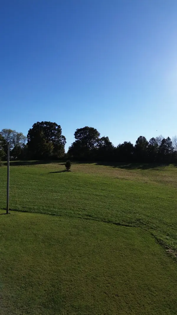 646 Barnes Mill Rd, Smithville, TN 37166