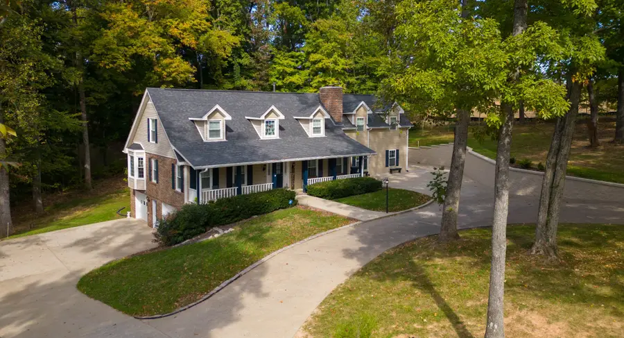 815 Shady Bluff Trl, Clarksville, TN 37043 - Image #2