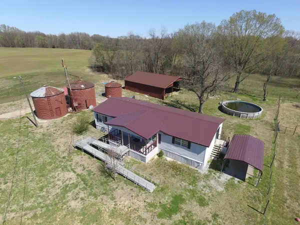 343 Pugh Rd, Friendship, TN 38034