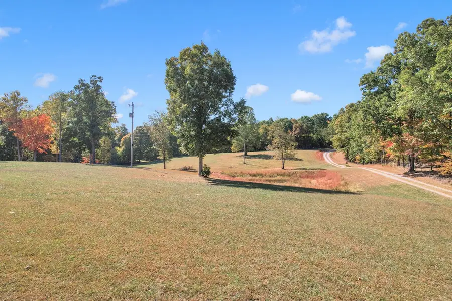 796 Daisy Cir, Cumberland Furnace, TN 37051 - Image #3