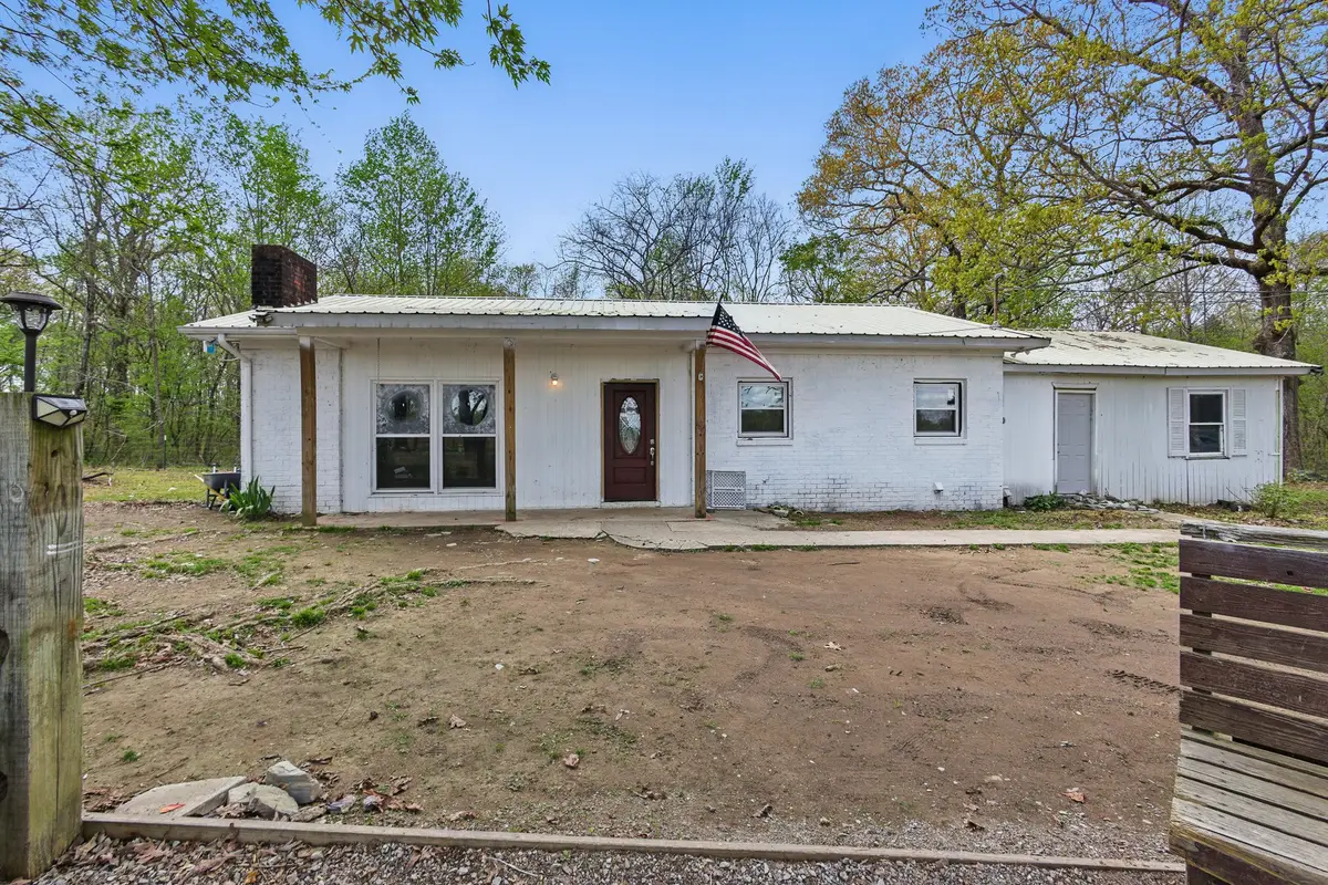 12 Dukes Ln, Kelso, TN 37348 - Image #1