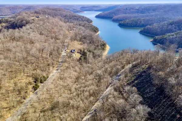 83 Waterwalk Court, Smithville, TN 37166