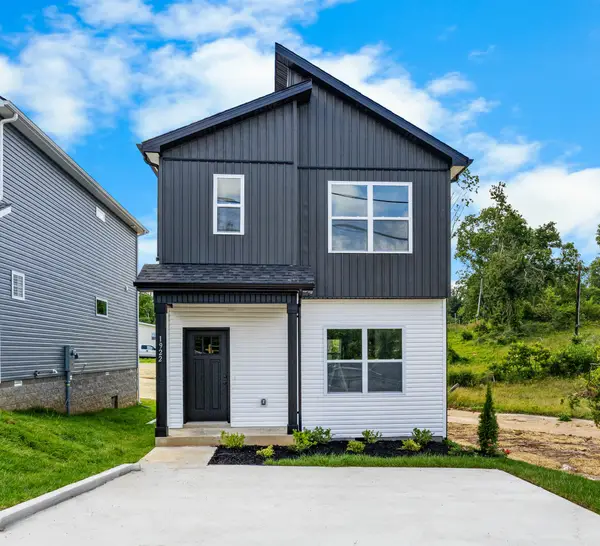 1922 Evans Rd, Clarksville, TN 37042