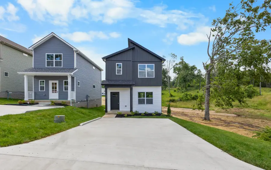 1922 Evans Rd, Clarksville, TN 37042 - #2