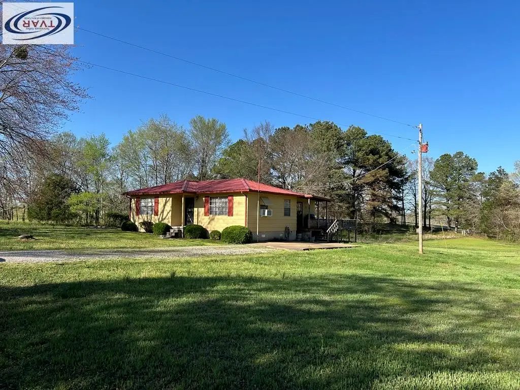 4460 Point Mason Rd, Big Sandy, TN 38221 - Image #1