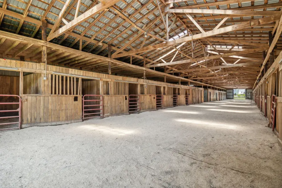 253 Halltown Rd, Cottontown, TN 37048 - Image #3