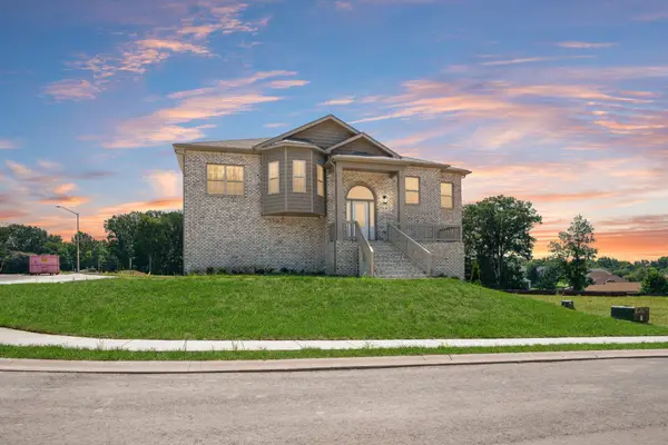 27 Cornerstone Reserves, Clarksville, TN 37040