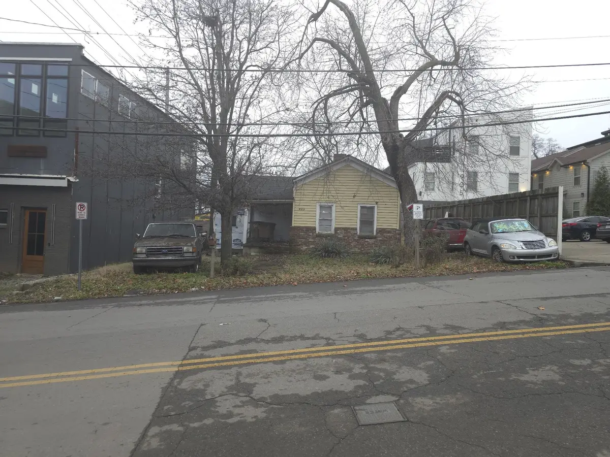 903 19th Ave N, Nashville, TN 37208 - Image #1