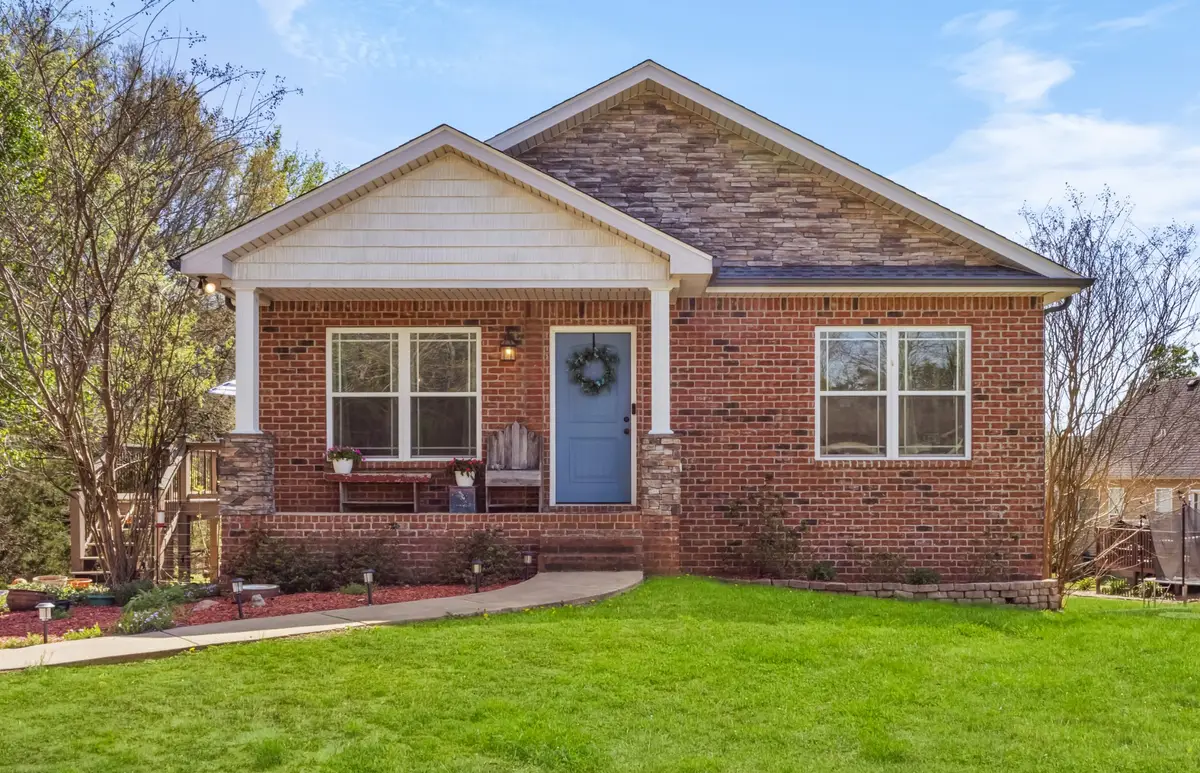 140 Pocono Dr, Pleasant View, TN 37146 - Image #1