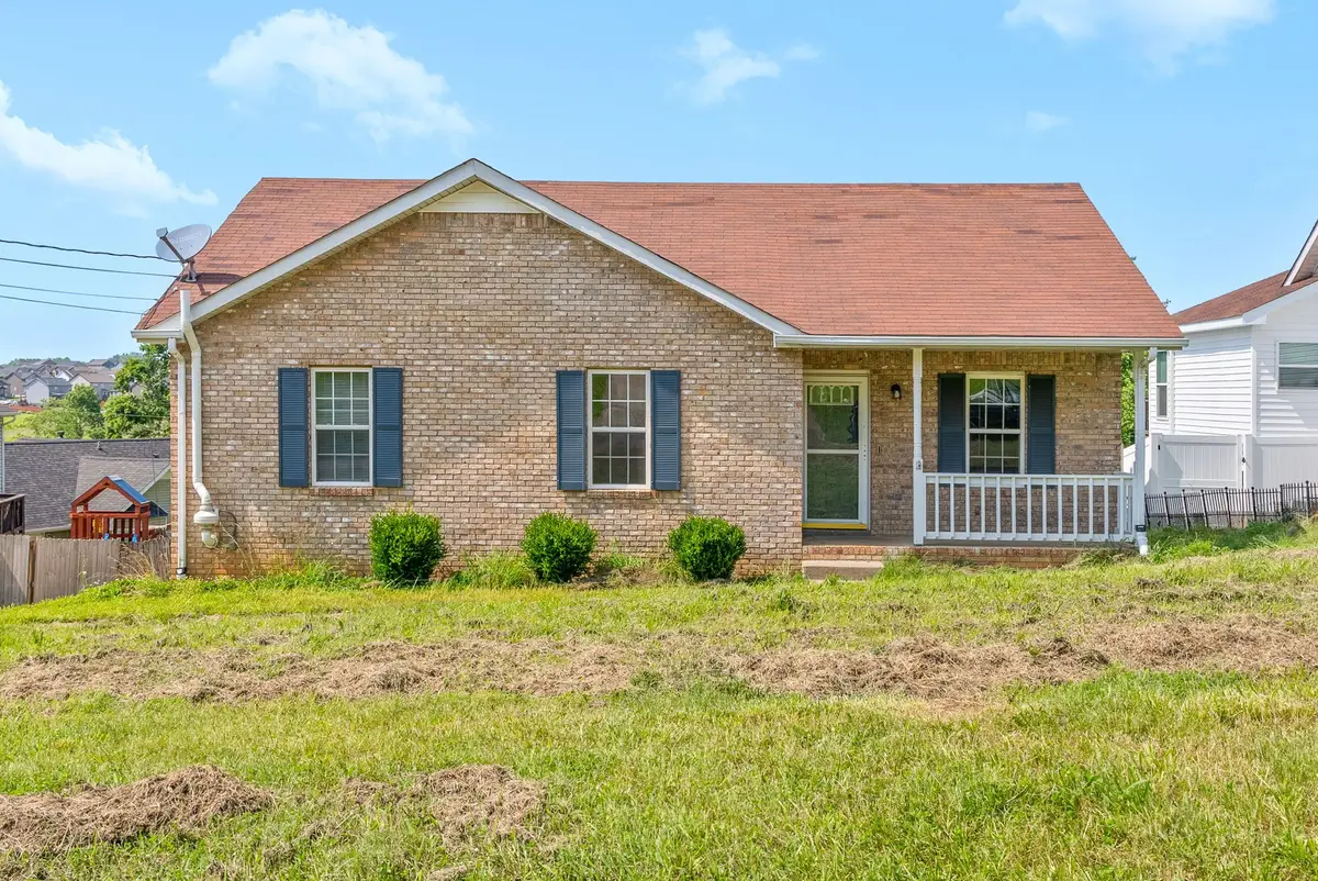 2047 Windmeade Dr, Clarksville, TN 37042 - #1