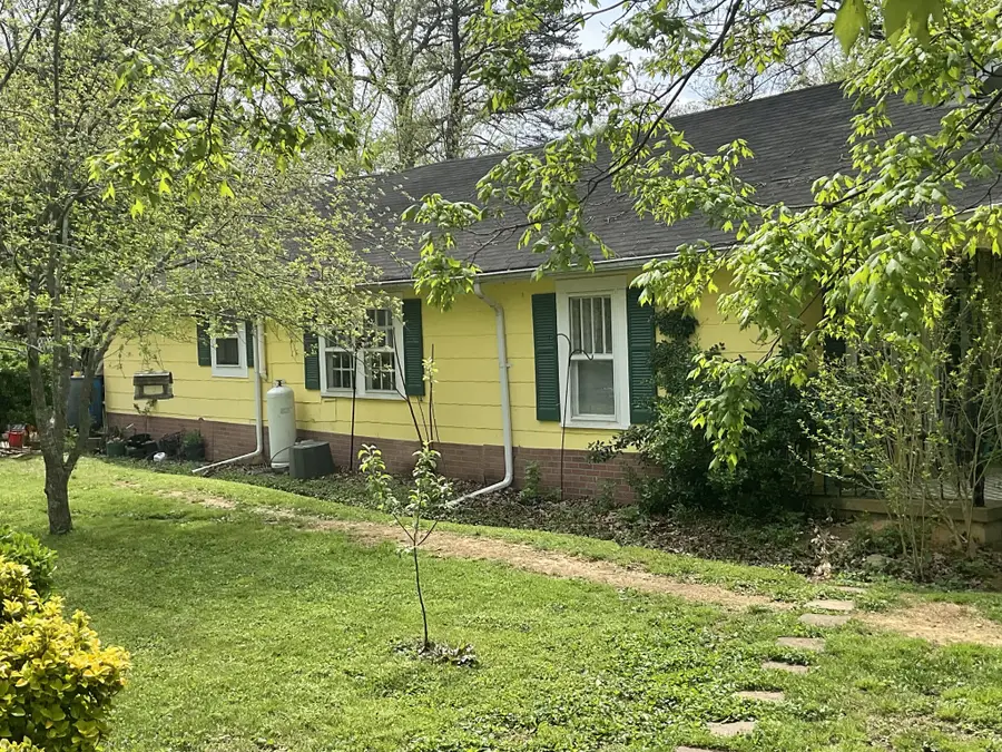 10 Kellys Ferry Ave, Chattanooga, TN 37419 - Image #2