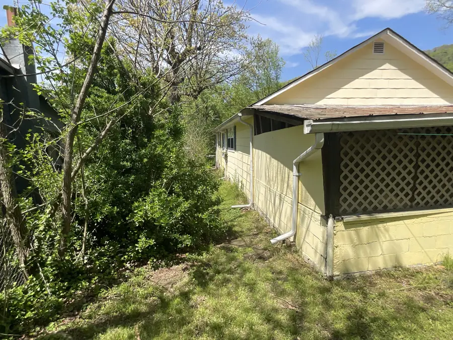 10 Kellys Ferry Ave, Chattanooga, TN 37419 - Image #3