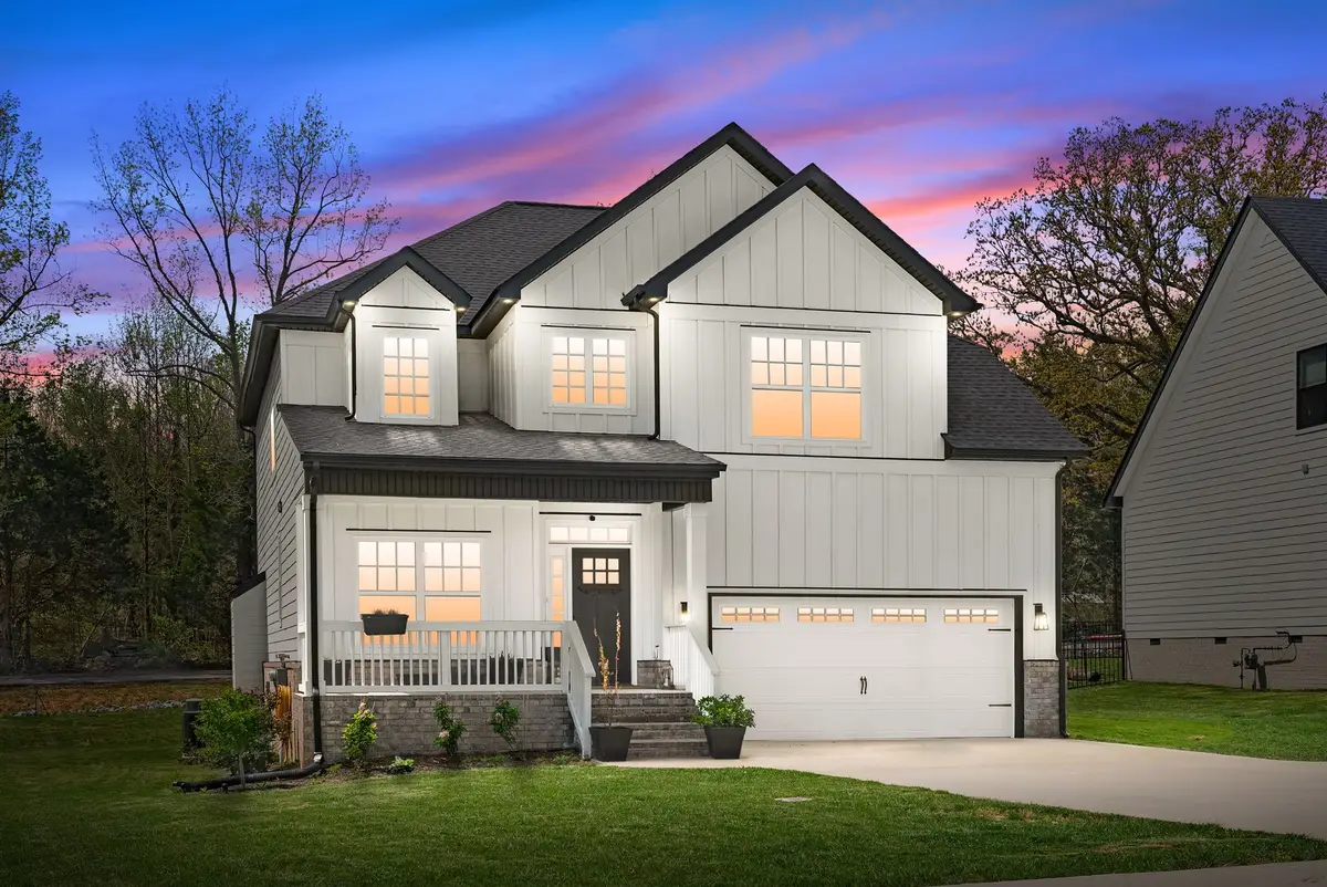 852 Jersey Dr, Clarksville, TN 37043 - #1