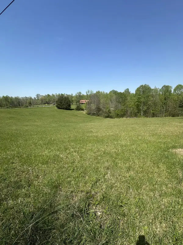 0 4 Seasons Rd, Smithville, TN 37166