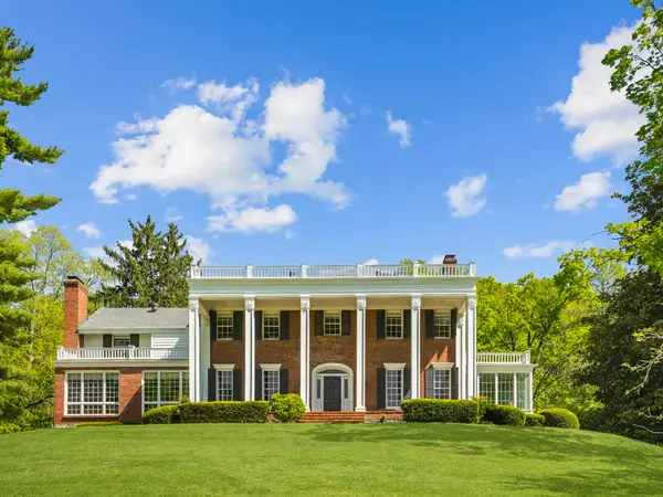 5350 Hillsboro Pike, Nashville, TN 37215