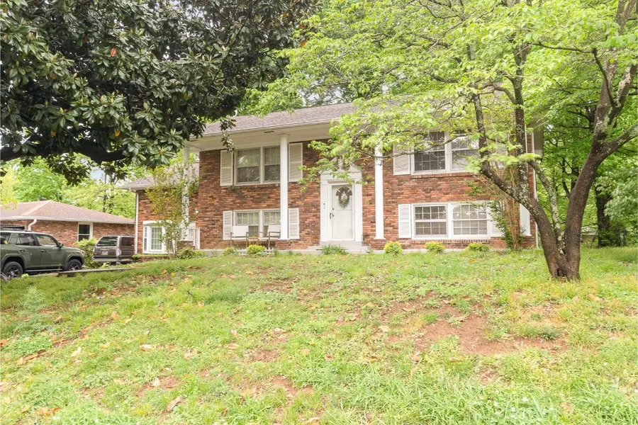414 Bonnawood Dr, Hermitage, TN 37076 - Image #2