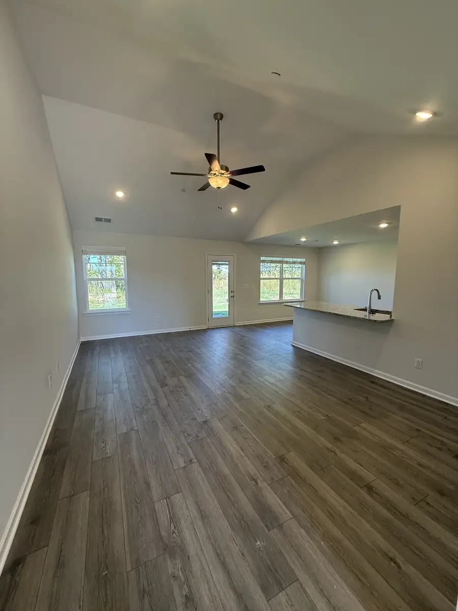 217 Streamflow Drive, Ashland City, TN 37015 - Image #3