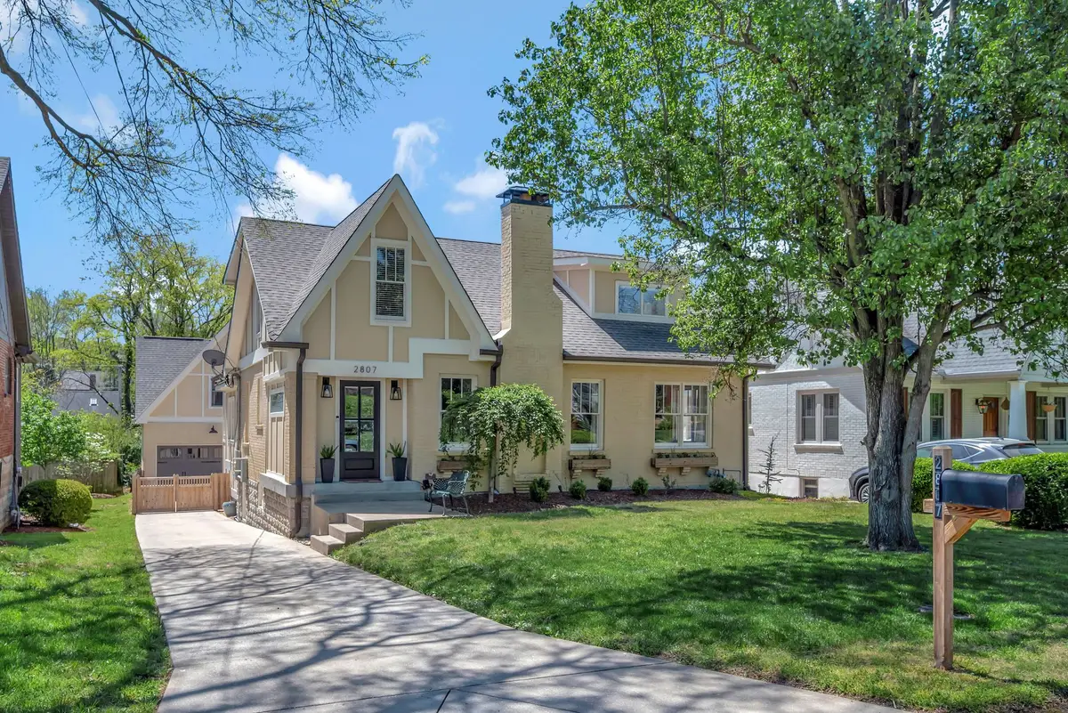 2807 W Linden Ave, Nashville, TN 37212 - #1