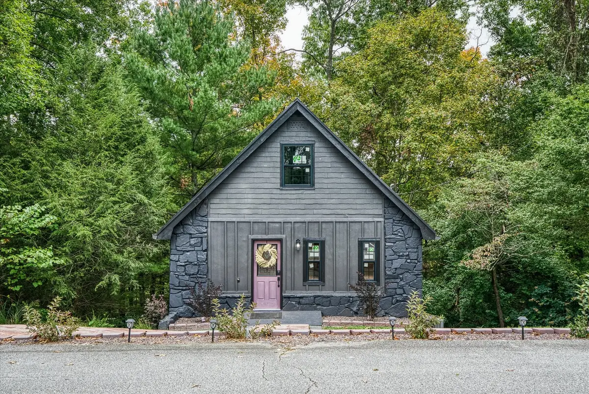 37 River Ln, Crossville, TN 38555 - Image #1