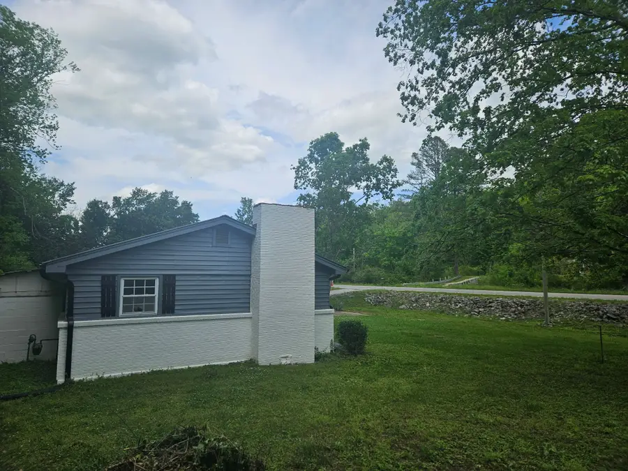 706 Highway 100 W, Centerville, TN 37033 - Image #3