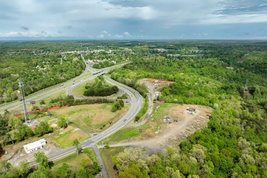 13520 Monterey Hwy, Monterey, TN 38574 - Image #2