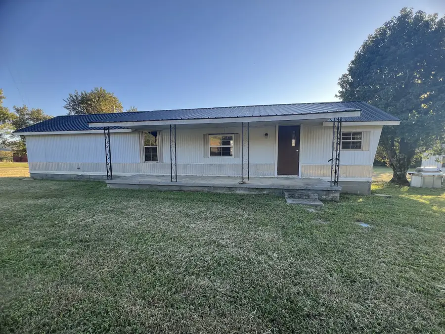 794 Smith Bend Ln, Gainesboro, TN 38562 - Image #2