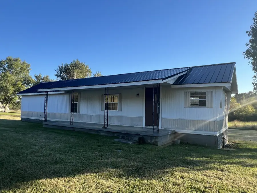 794 Smith Bend Ln, Gainesboro, TN 38562 - Image #3