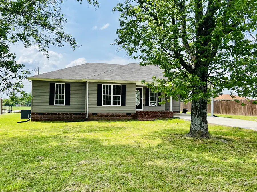 3 Chapman Ln, Fayetteville, TN 37334 - Image #2