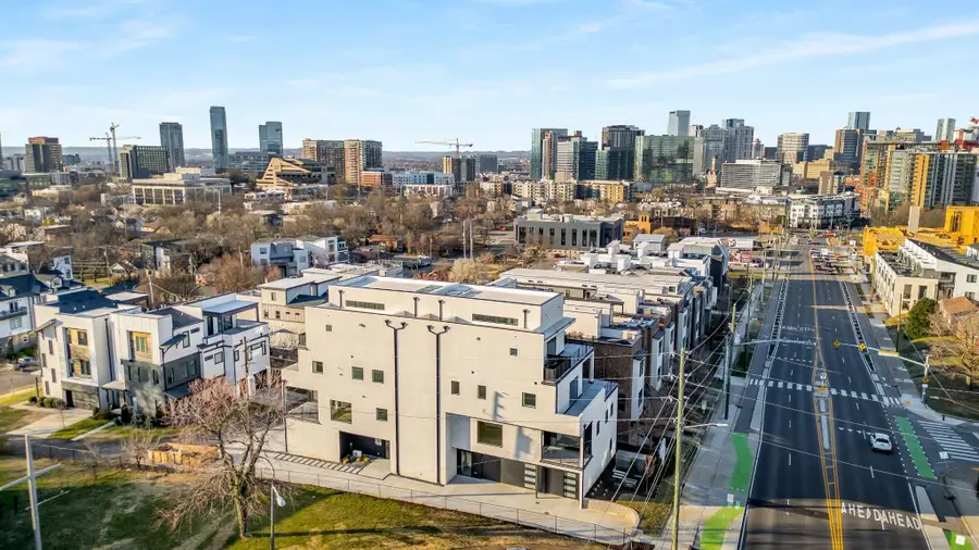 1017 12th Ave S, Nashville, TN 37203 - Image #2