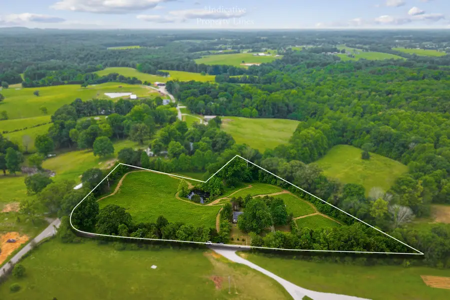 430 Delong Rd, Smithville, TN 37166 - #2