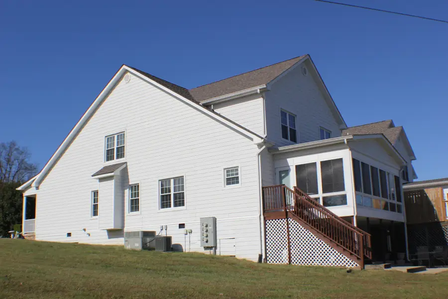 106 Rose Dr, Dover, TN 37058 - Image #3