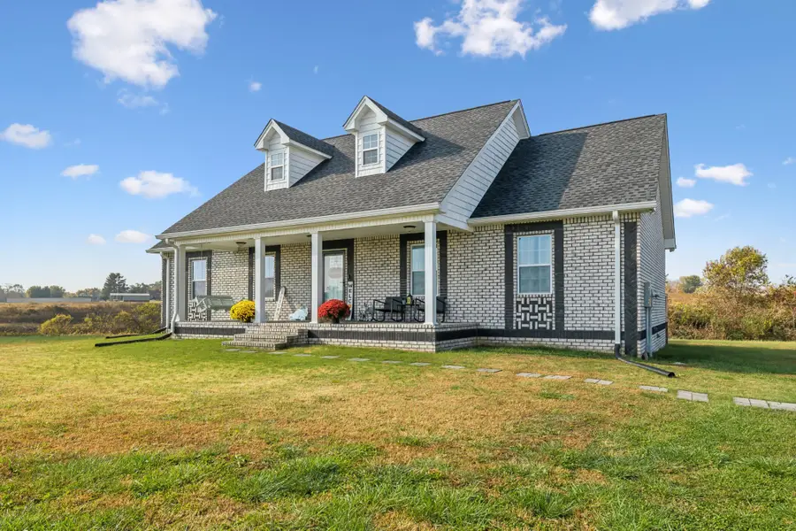 855 Sneed Blvd, Lafayette, TN 37083 - Image #3