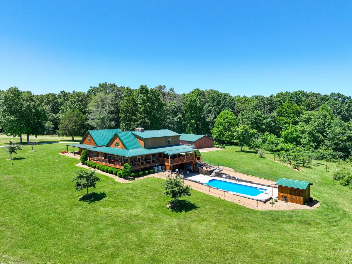 375 Good Hope Rd, Leoma, TN 38468 - Image #1