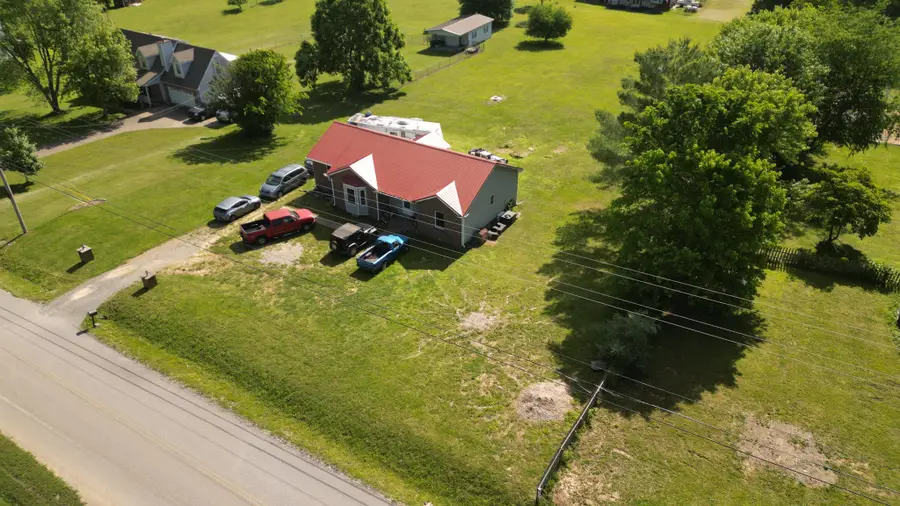 4009 Sawmill Rd, Woodlawn, TN 37191 - Image #3