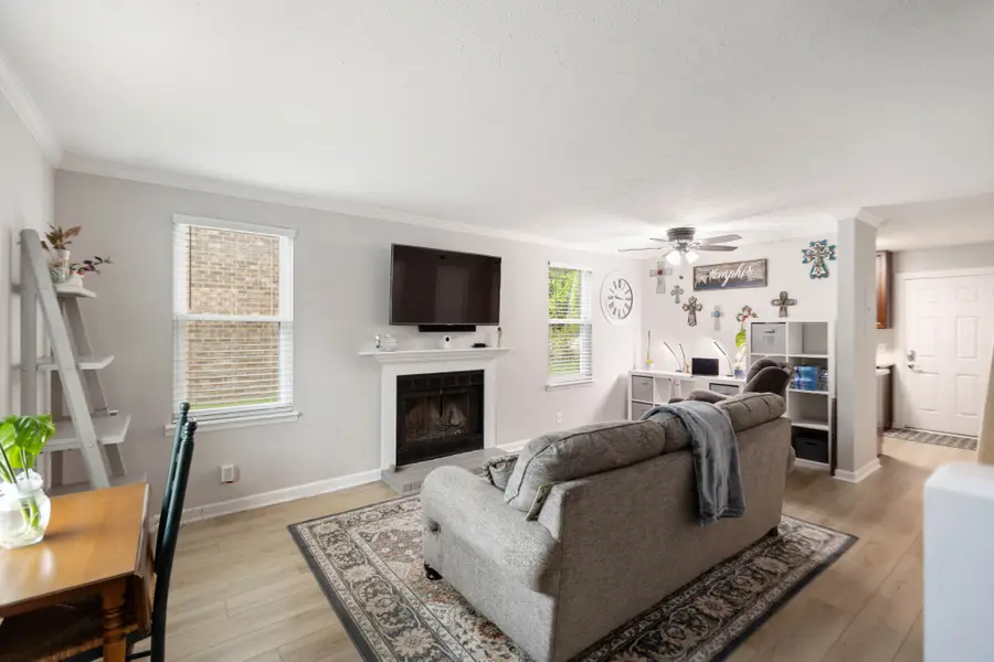 290 Donna Dr #E, Hendersonville, TN 37075 - #2