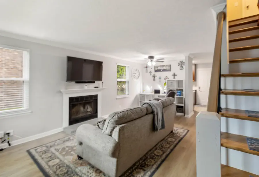 290 Donna Dr #E, Hendersonville, TN 37075 - #3