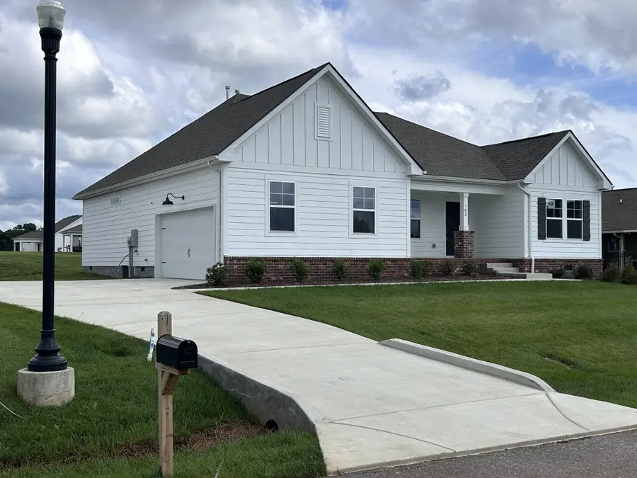 702 Larry Cir, Mount Pleasant, TN 38474 - #2