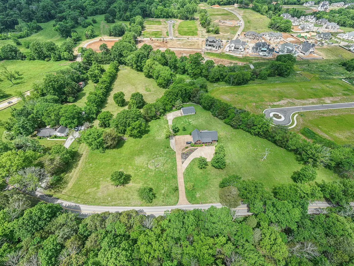 9824 Split Log Rd, Brentwood, TN 37027 - #1