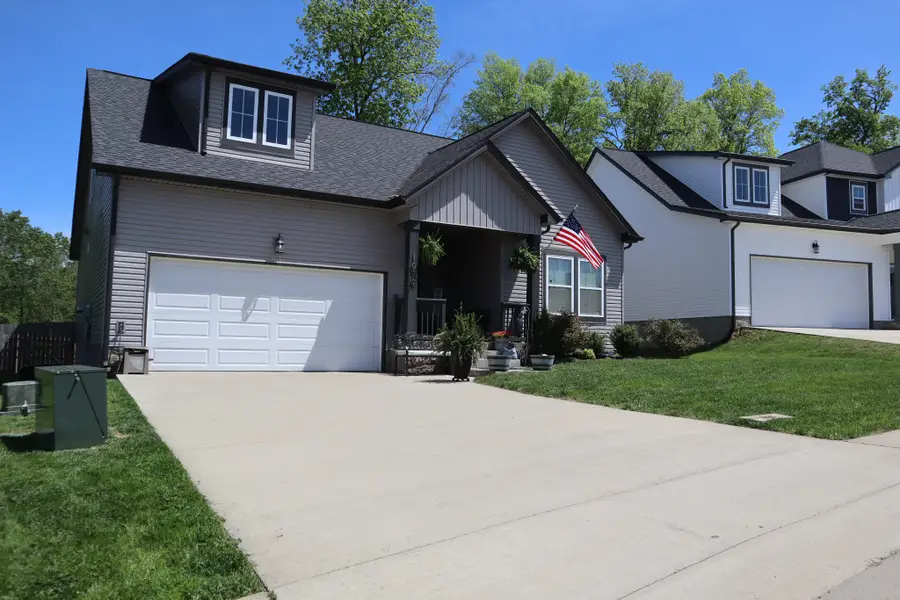 1079 Eagles View Dr, Clarksville, TN 37040 - #3