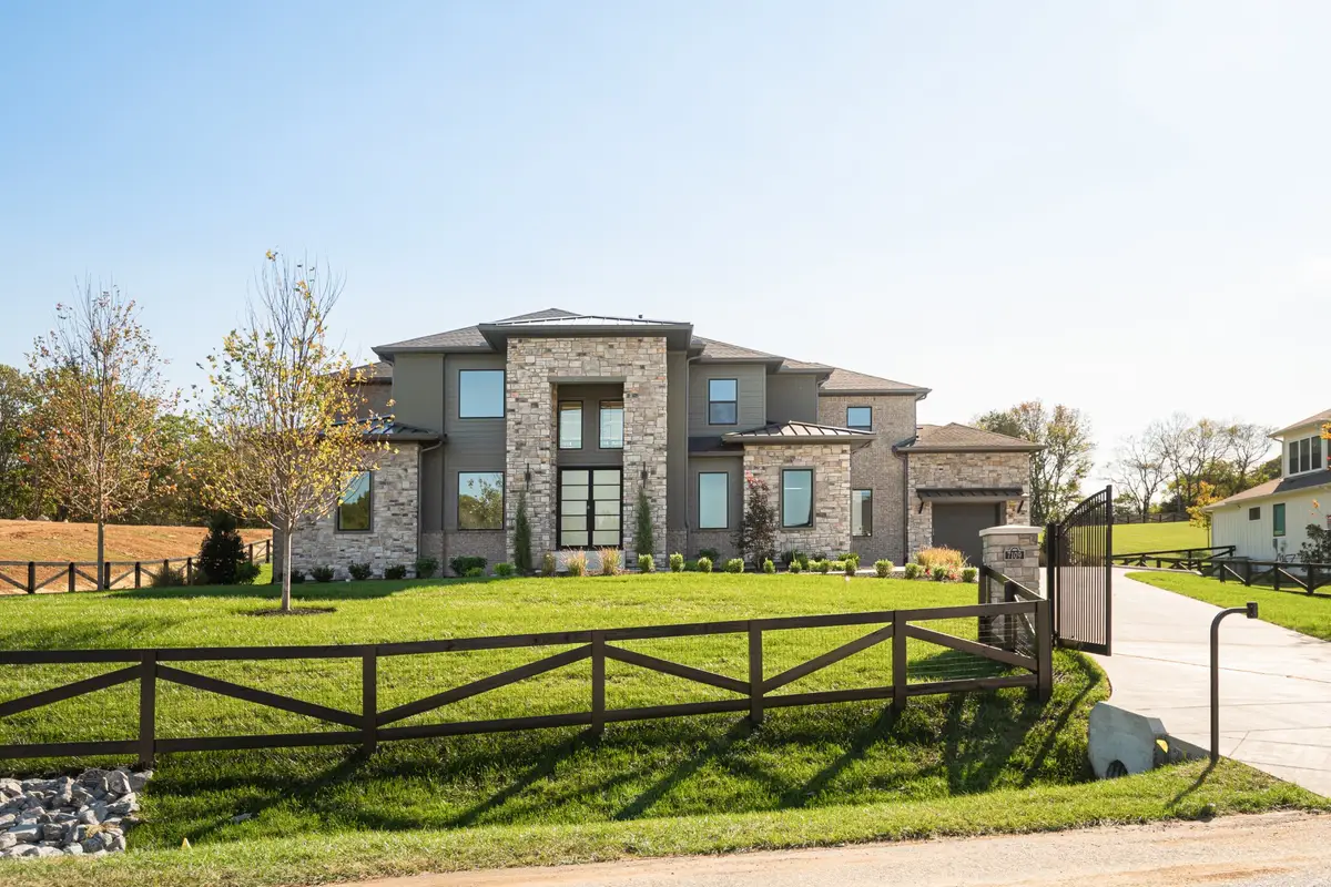 7109 Bonterra Dr, Franklin, TN 37064 - #1