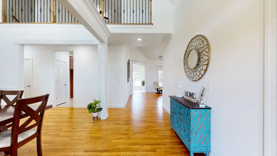 1011 Lily Ann Ct, La Vergne, TN 37086 - Image #2