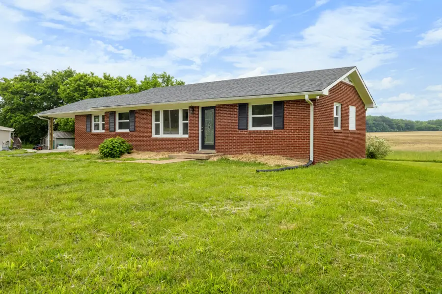3070 Dover Rd, Woodlawn, TN 37191 - Image #2
